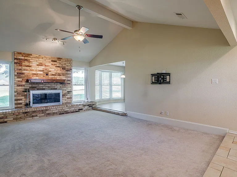 1804 Impala Dr — Photo 3