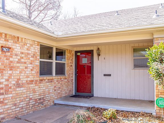 3rd image of 6740 E 51st Pl