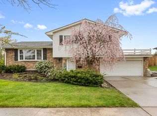 16416 Clark Ln, Tinley Park, IL