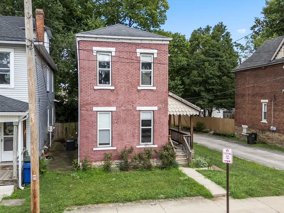 228 Miller Ave