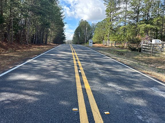 5th image of 5065 Rabbit Farm Rd