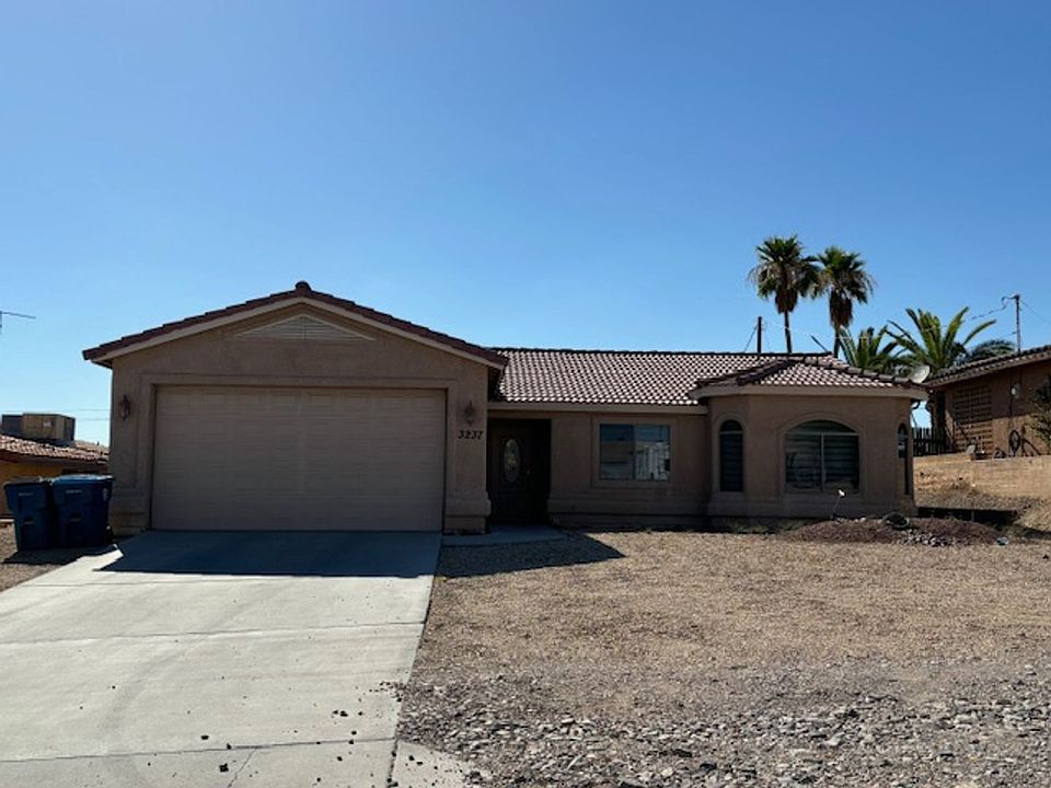 1st image of 3237 Silver Saddle Dr