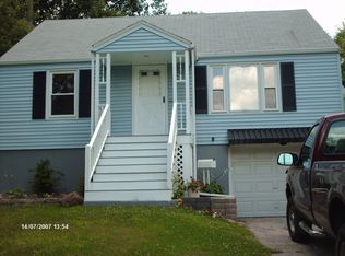 59 Oakwood Ave, Waterbury, CT 06708