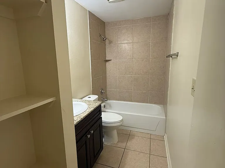 2059 Mariner Dr — Photo 3