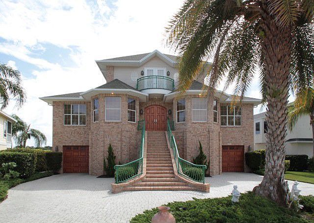 1st image of 2019 N Pointe Alexis Dr