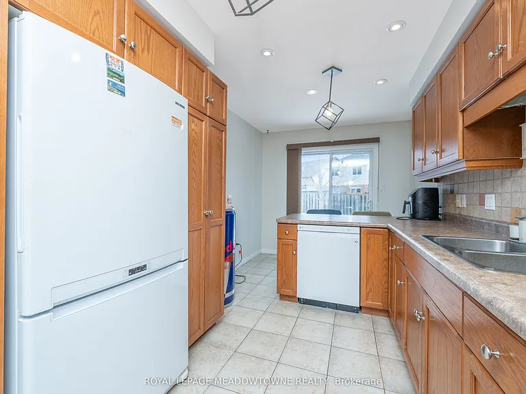 14 Costigan Ct — Photo 14
