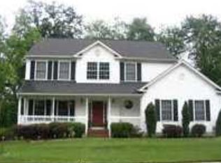 13 N Gate Dr, Englishtown, NJ 07726