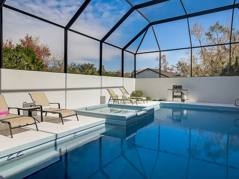 4653 Hadfield Dr — Photo 39