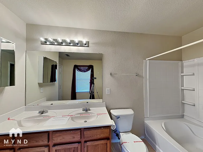 507 Darlene Trl — Photo 15