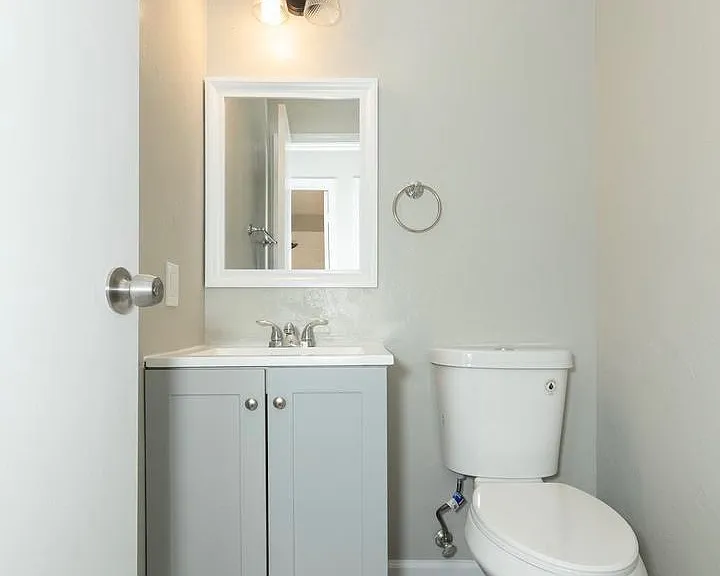 1403 Key Pkwy — Photo 19