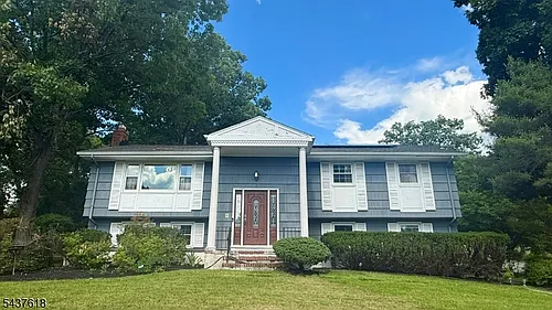 2 Stuart Ct Photo 1