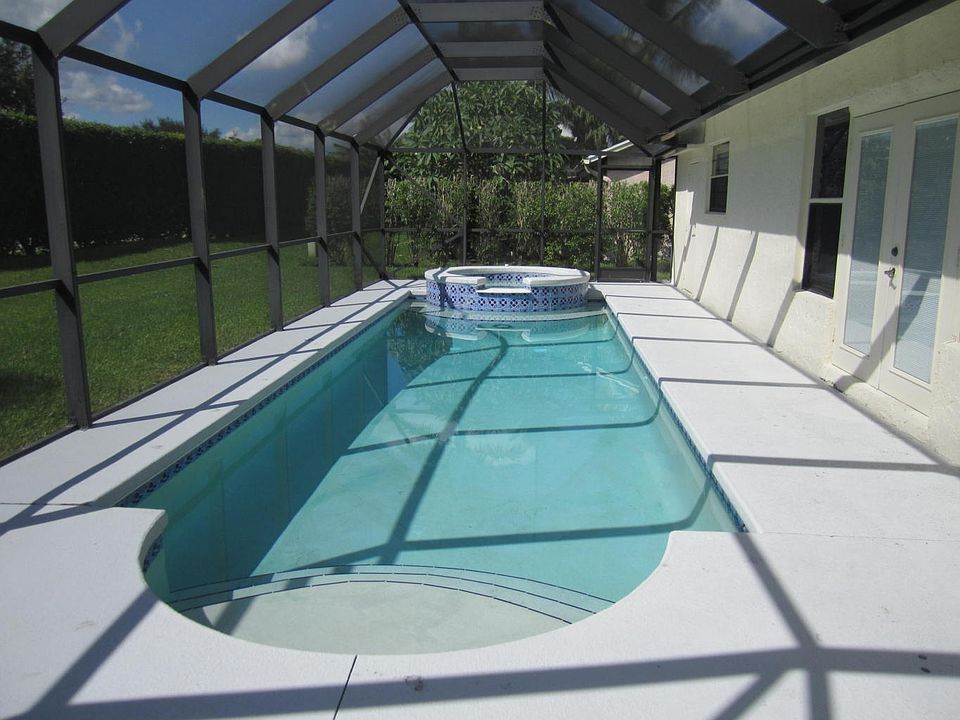 2nd image of 8691 White Egret Way