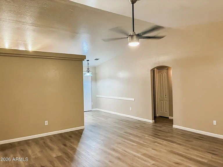 9105 W Raven Dr — Photo 6