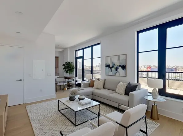 490 President Street image 1 of 3