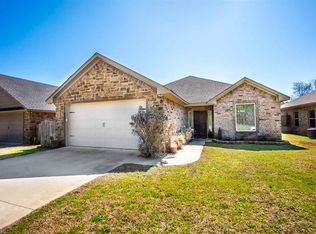 1606 Birch Ln, Kilgore, TX 75662
