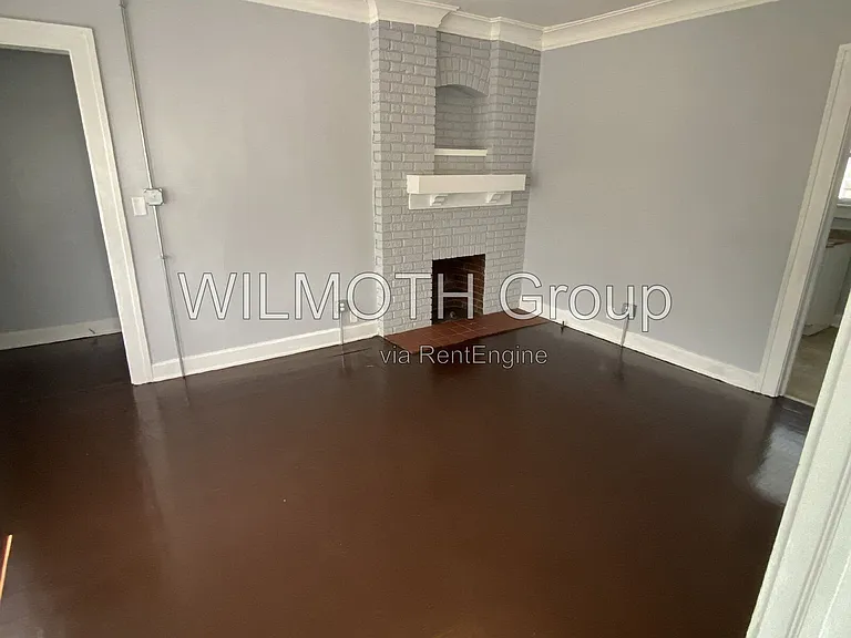 634 E 37th St #2 — Photo 3