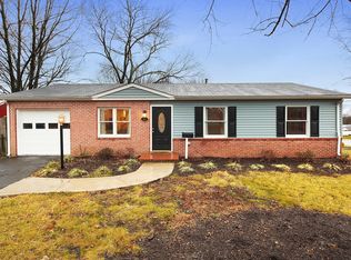 205 N Alder Ave, Sterling, VA 20164