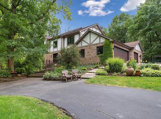 4 Riva Rdg, Lemont, IL 60439