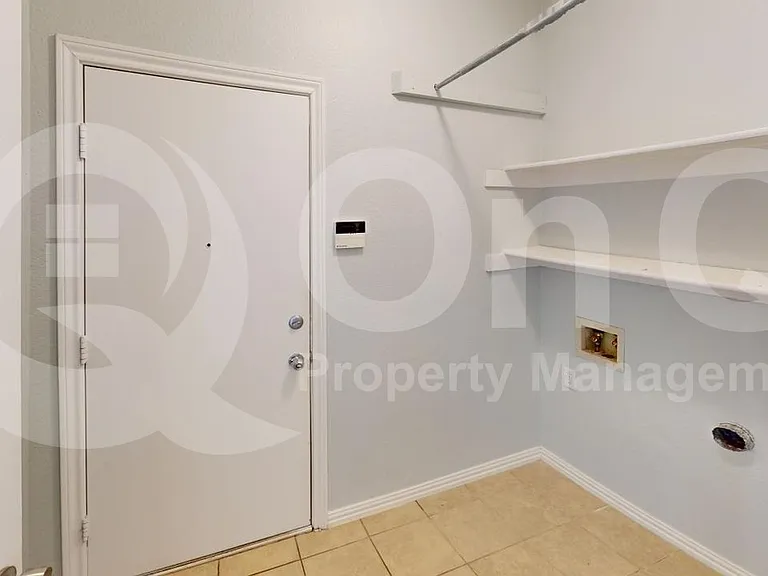 8109 Dock St — Photo 18
