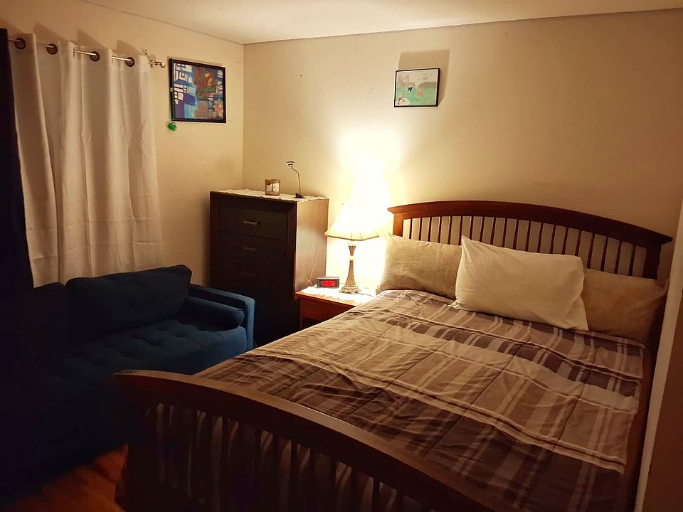 1st image of 75A Birch Rd #75A