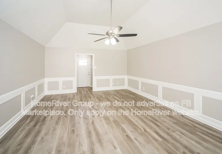 3325 Altruria Rd — Photo 3