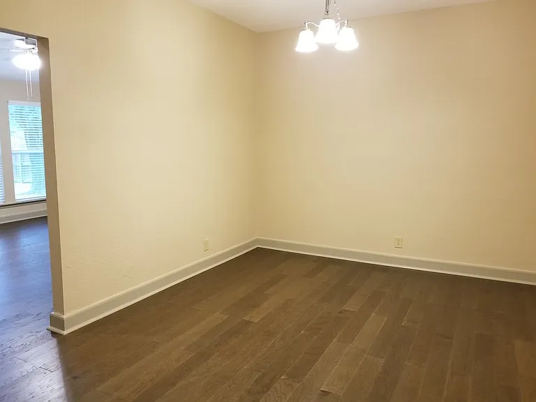 900 Rivercrest Blvd — Photo 13
