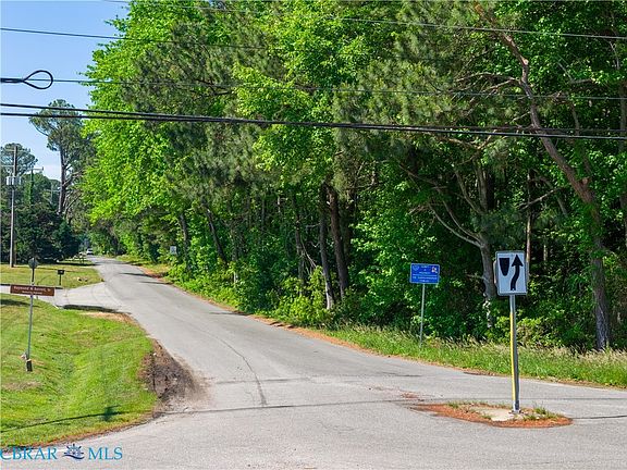 4th image of 601AC Providence Rd