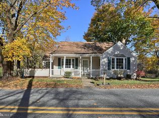 3319 Roundtop Rd, Elizabethtown, PA 17022