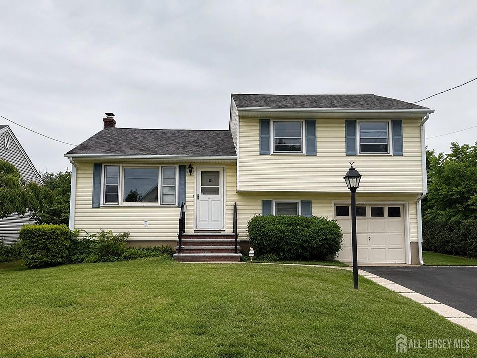 1st image of 304 Fairlamb Ave