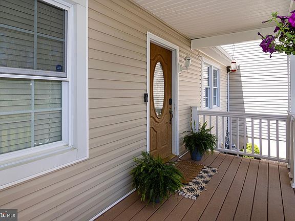 4th image of 4643 Jackson Rd