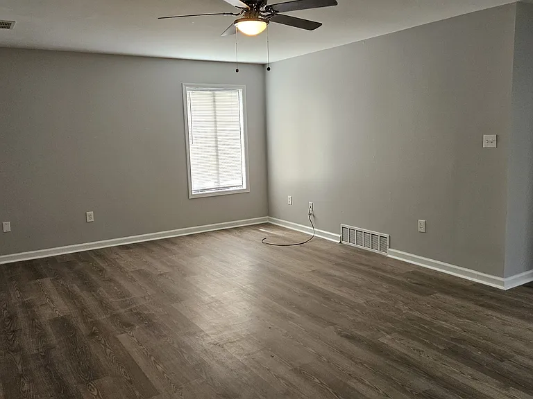 5465 Cedar Ridge Dr — Photo 9