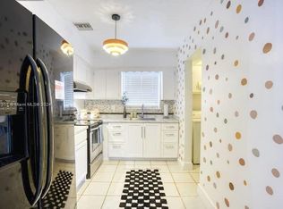 6443 Perry St #0, Hollywood, FL 33024