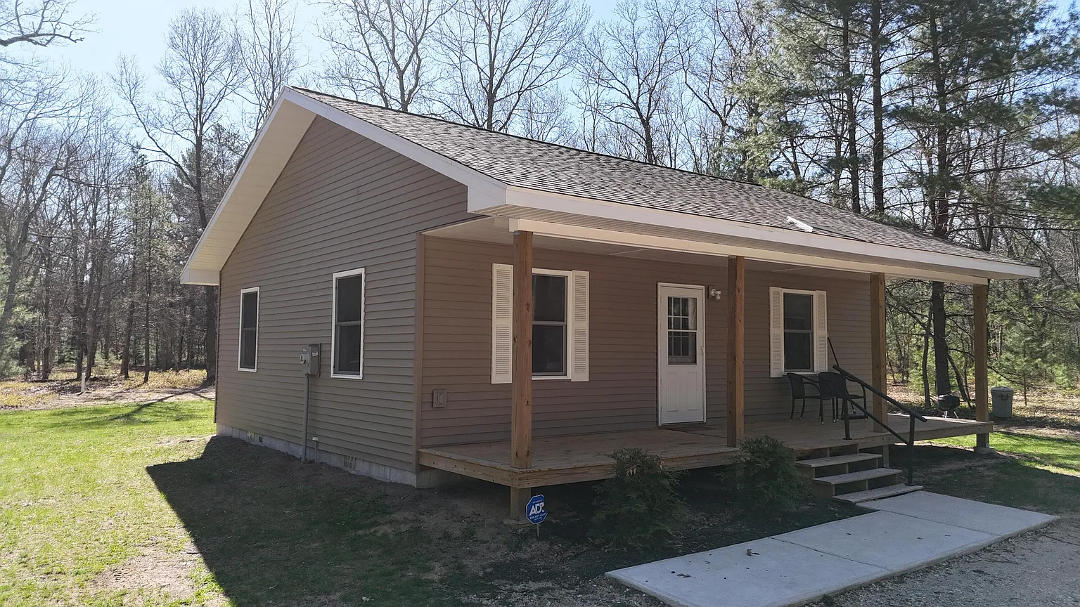 2073 Gunn Rd photo 1