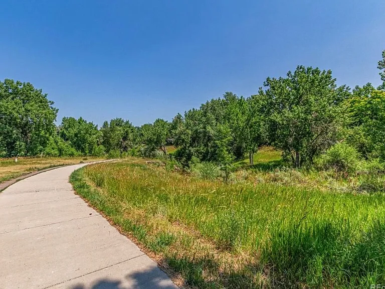 8039 E Phillips Cir — Photo 44