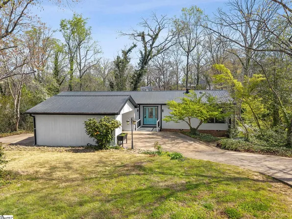 22 E Indian Trl, Taylors, SC 29687