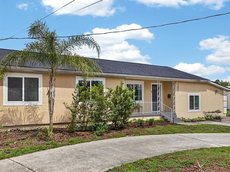 1st image of 1051 N BUMBY AVENUE