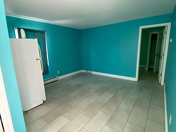 2nd image of 127 1st St