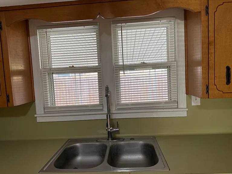 1321 N Avenue I — Photo 11