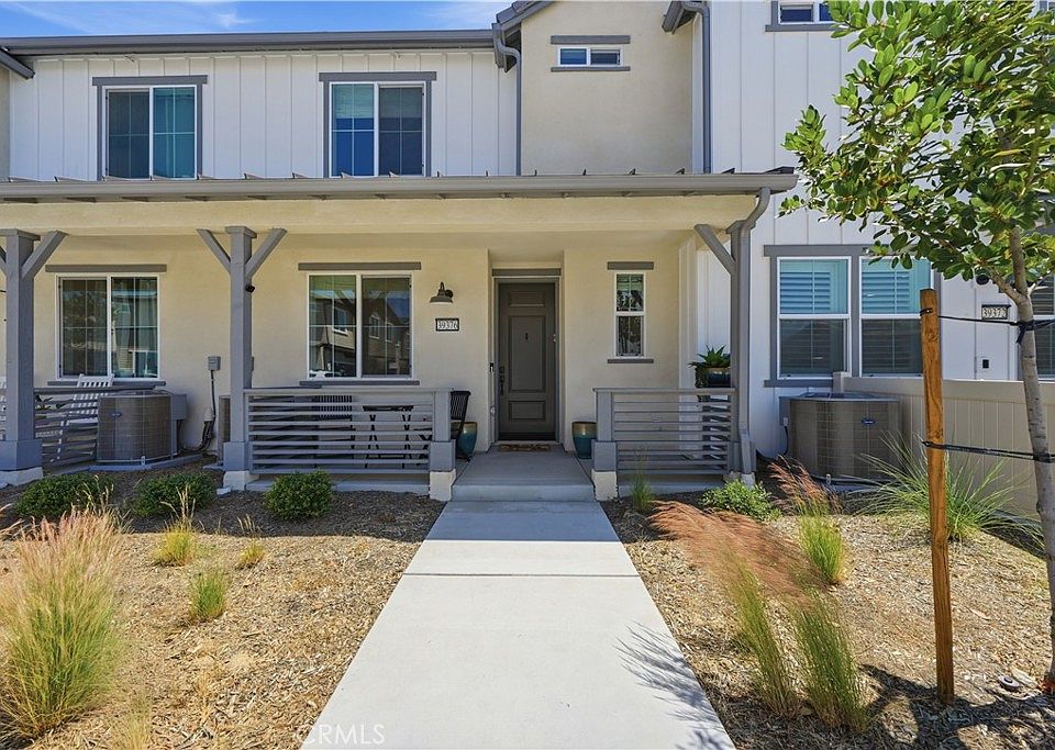 1st image of 39376 Corvina Ln
