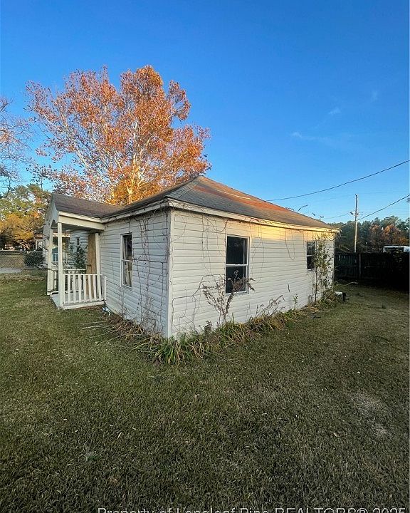 2nd image of 104 Fleishman St