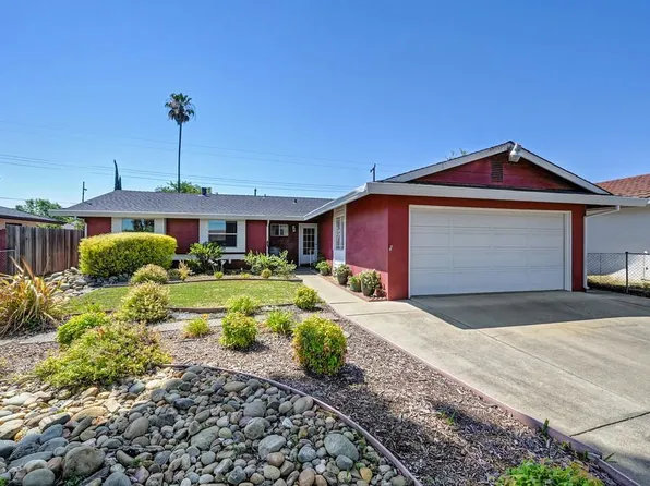 10744 Ambassador Dr, Rancho Cordova, CA 95670