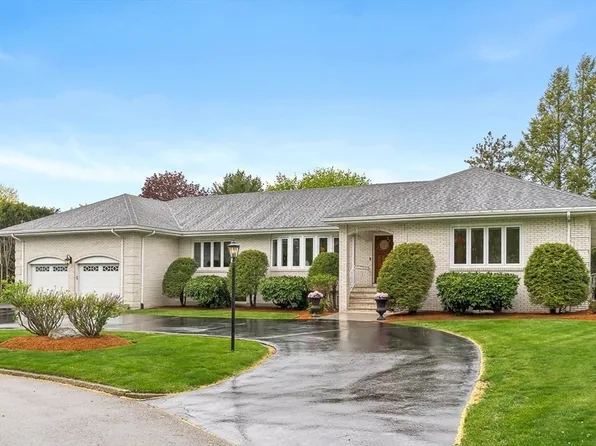 10 Viking Rd, Winchester, MA 01890