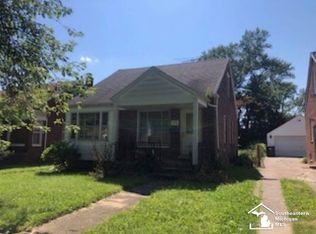 9625 Grayfield Ave, Redford, MI 48239