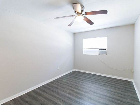 5th image of 722 S Woodland St #711-1/2