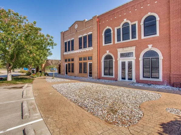 Hilltop Village, 11351 Hilltop Rd #203, Argyle, TX 76226