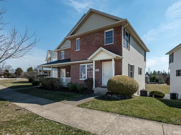 3836 E Cobble Creek Dr, Bloomington, IN 47401