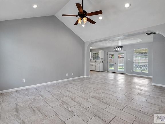 5th image of 2340 Munich St