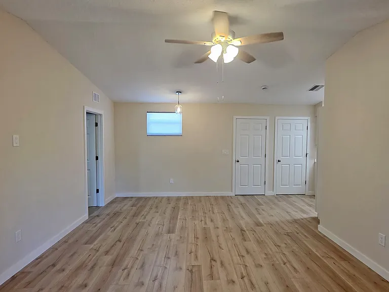 5325 Desoto Pl #B — Photo 5