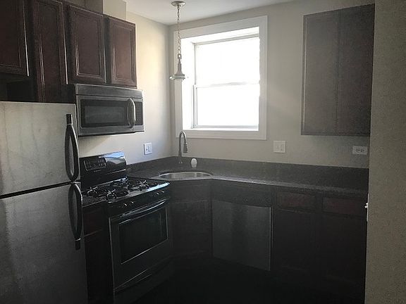 5th image of 1839 N Monticello Ave APT 1W
