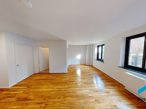 3rd image of 284 Mott St APT 4A